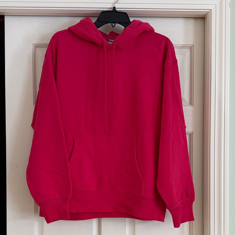 LIKE NEW Aritzia TNA Women's Bright Red Terry Fleece Boyrfriend Hoodie Small